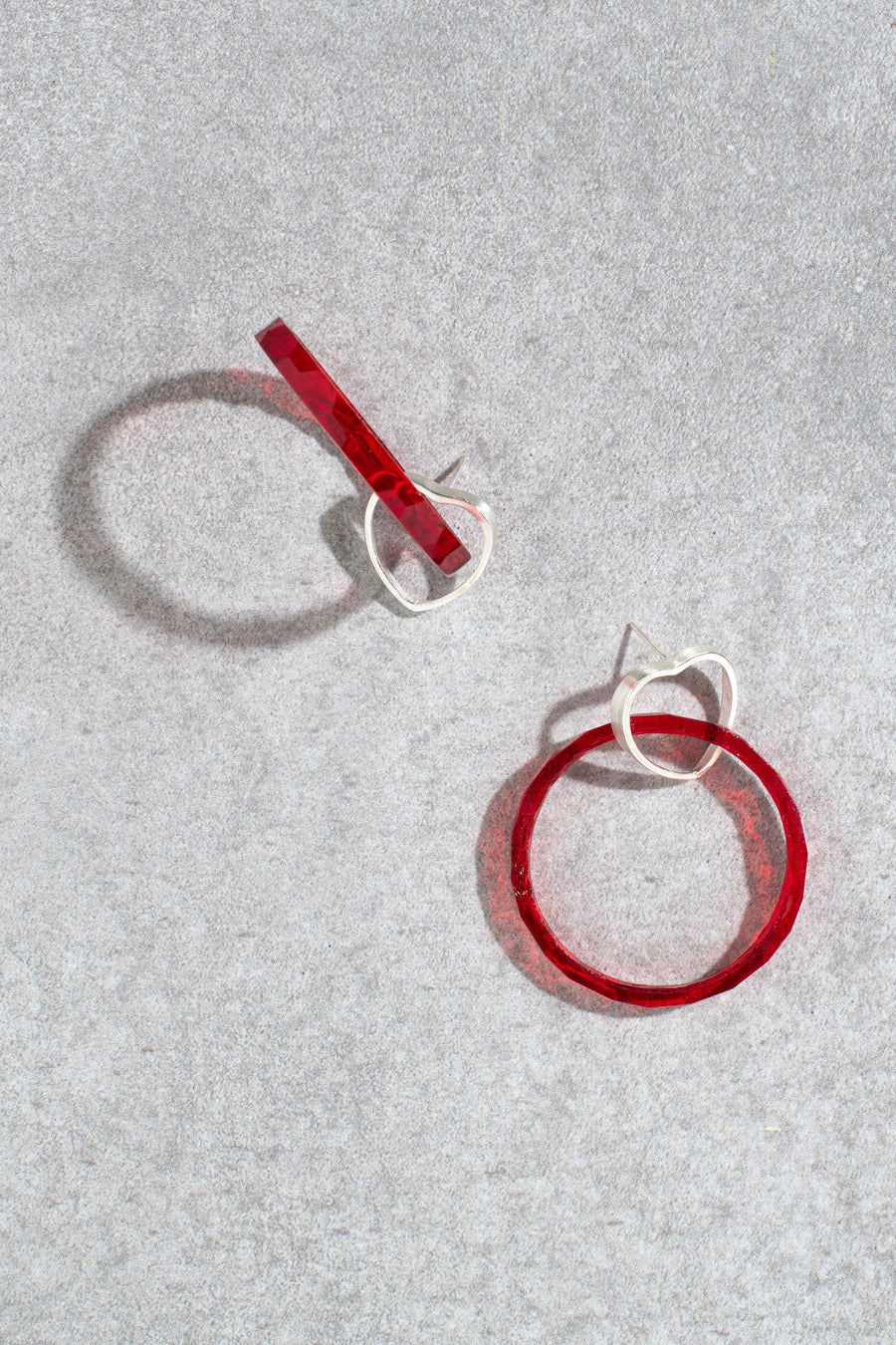 Open heart earrings - red