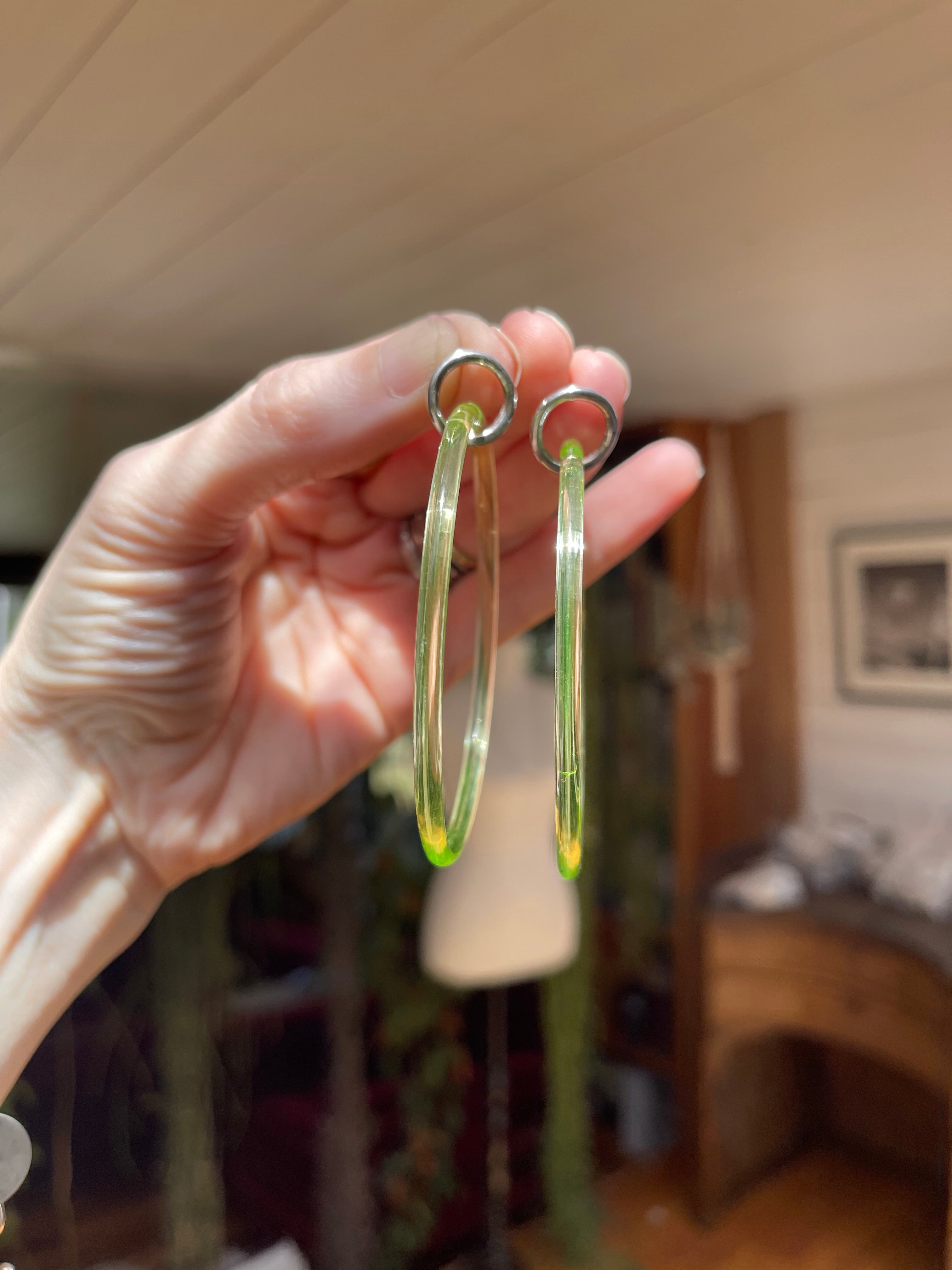 Amy earrings - peridot